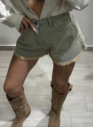 Shorts girlfriend