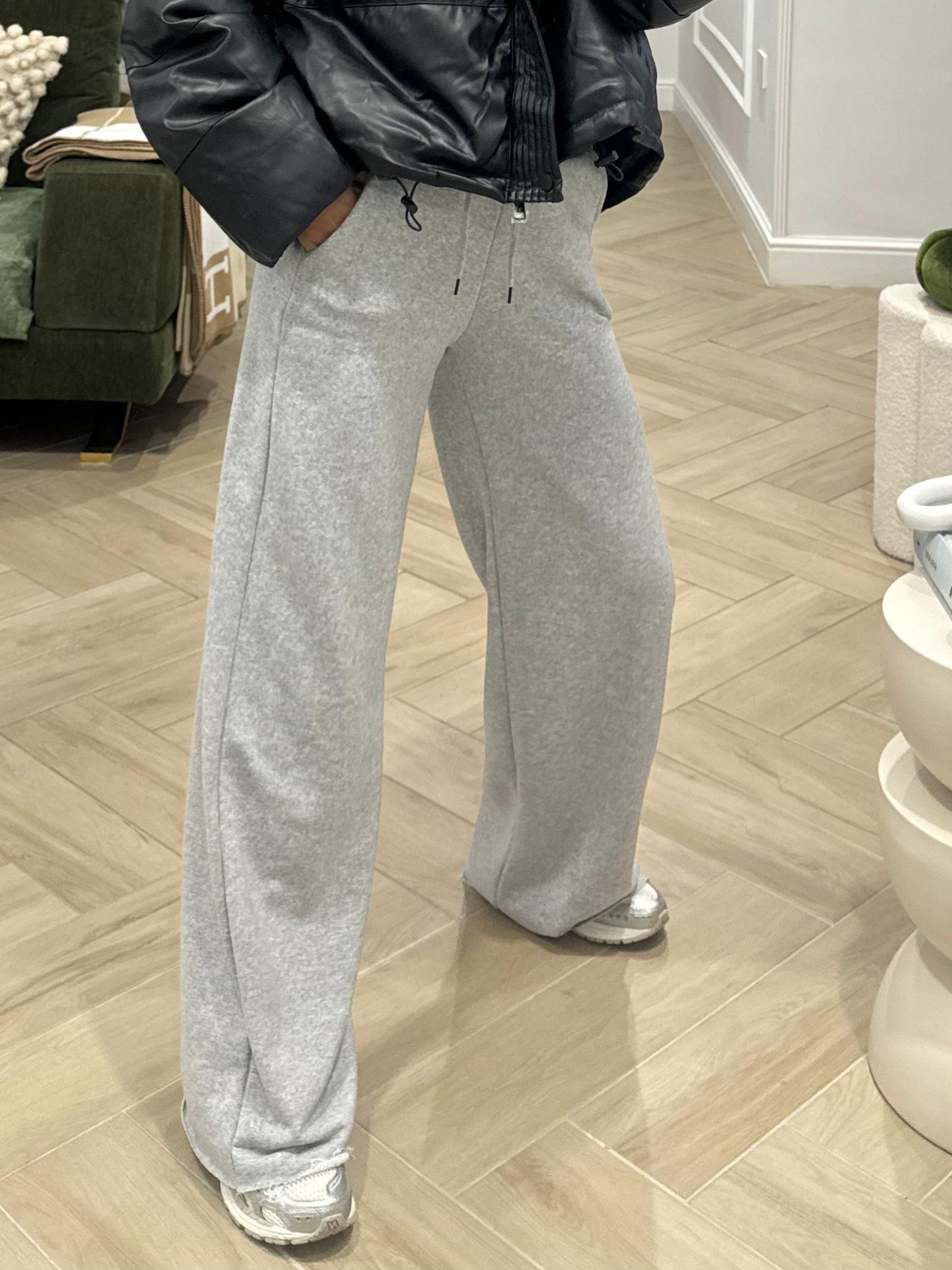 Pantaloni tuta palazzo