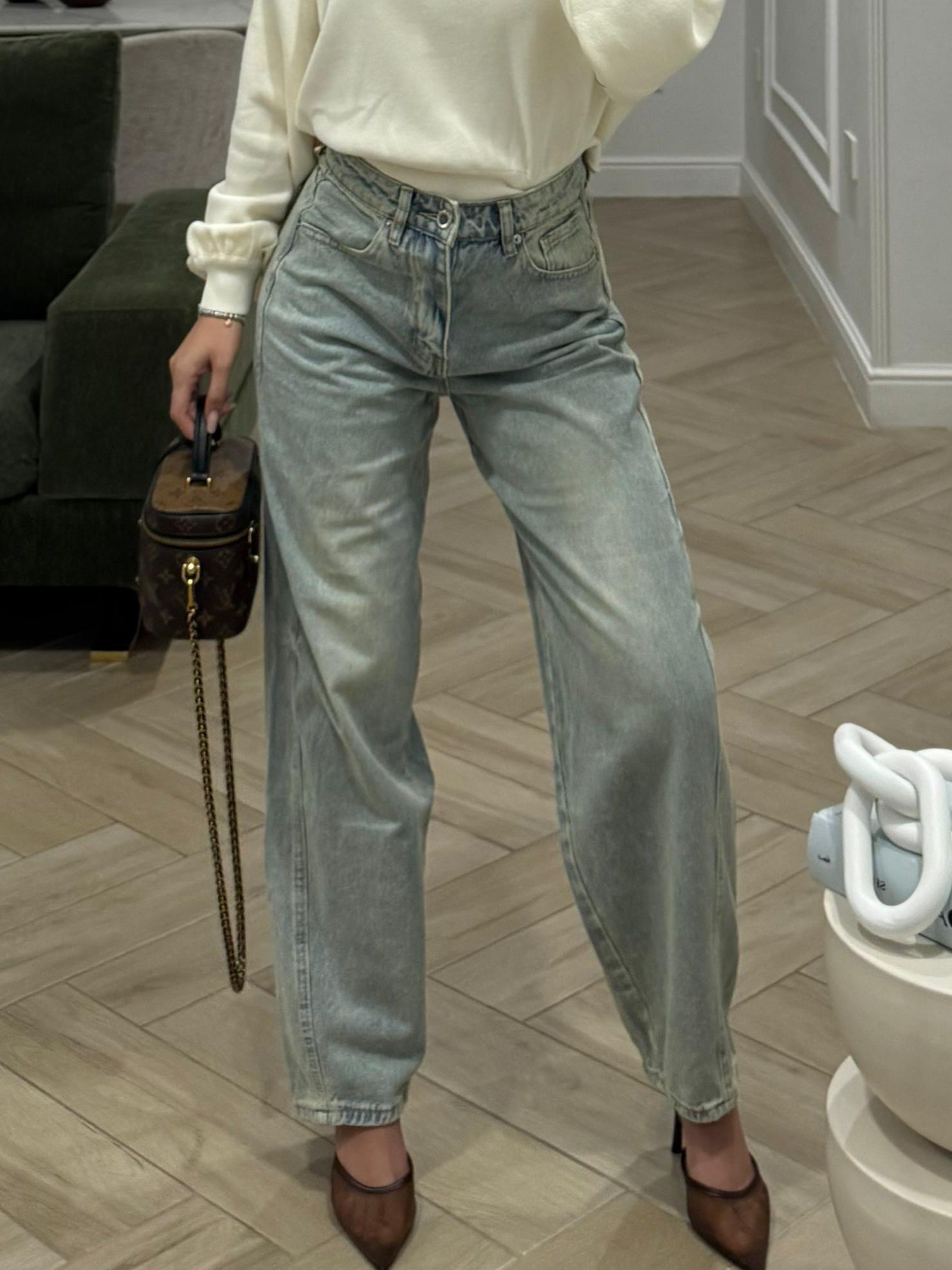 Jeans Dancing