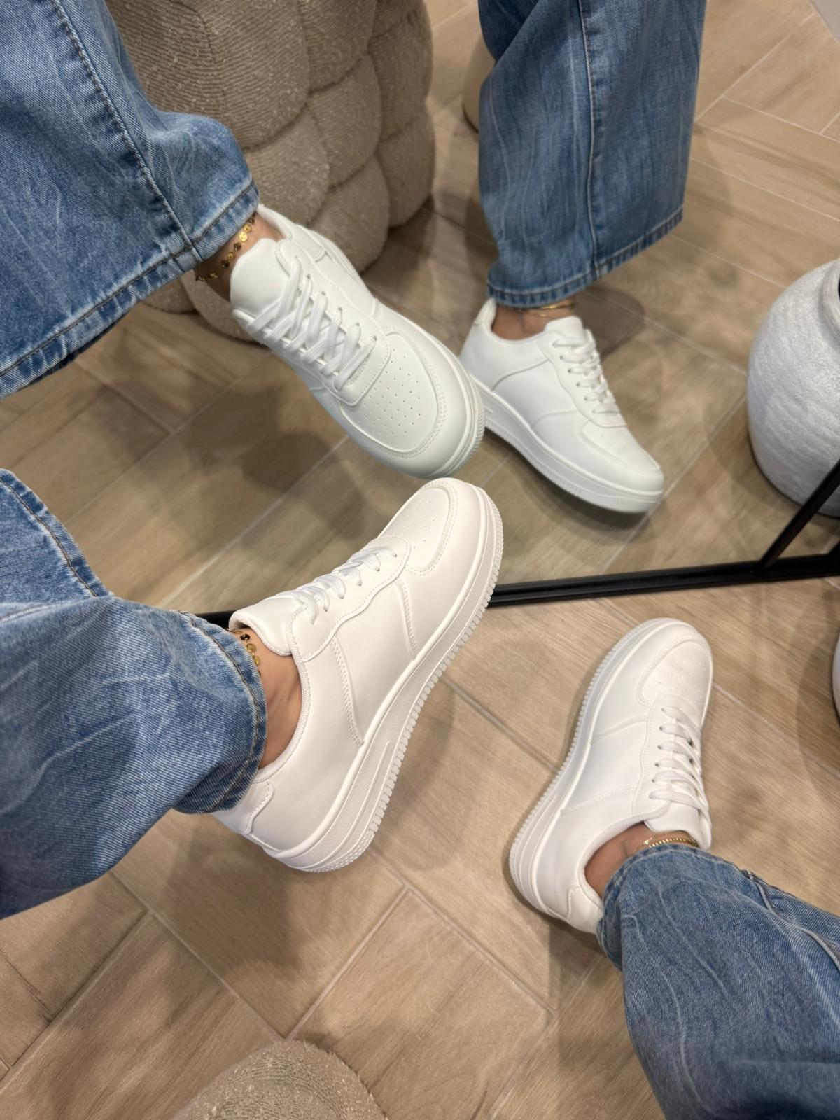 Sneakers Air