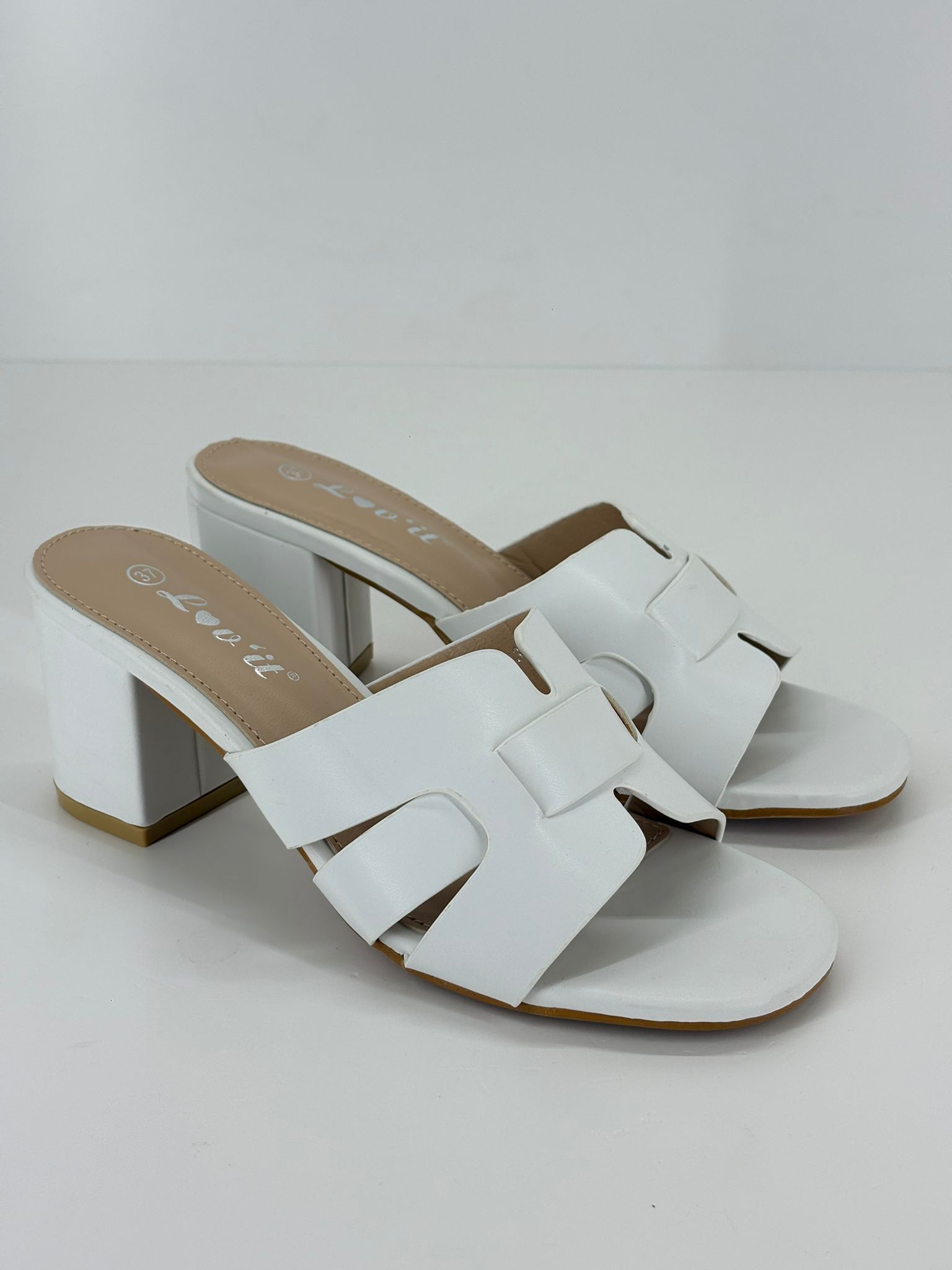 Sabot Vanity
